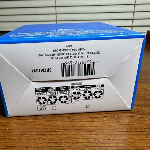 Funko Pop! Hallmark Mr Monopoly Christmas Tree Ornament 2022 Walmart Exclusive - Picture 5 of 6